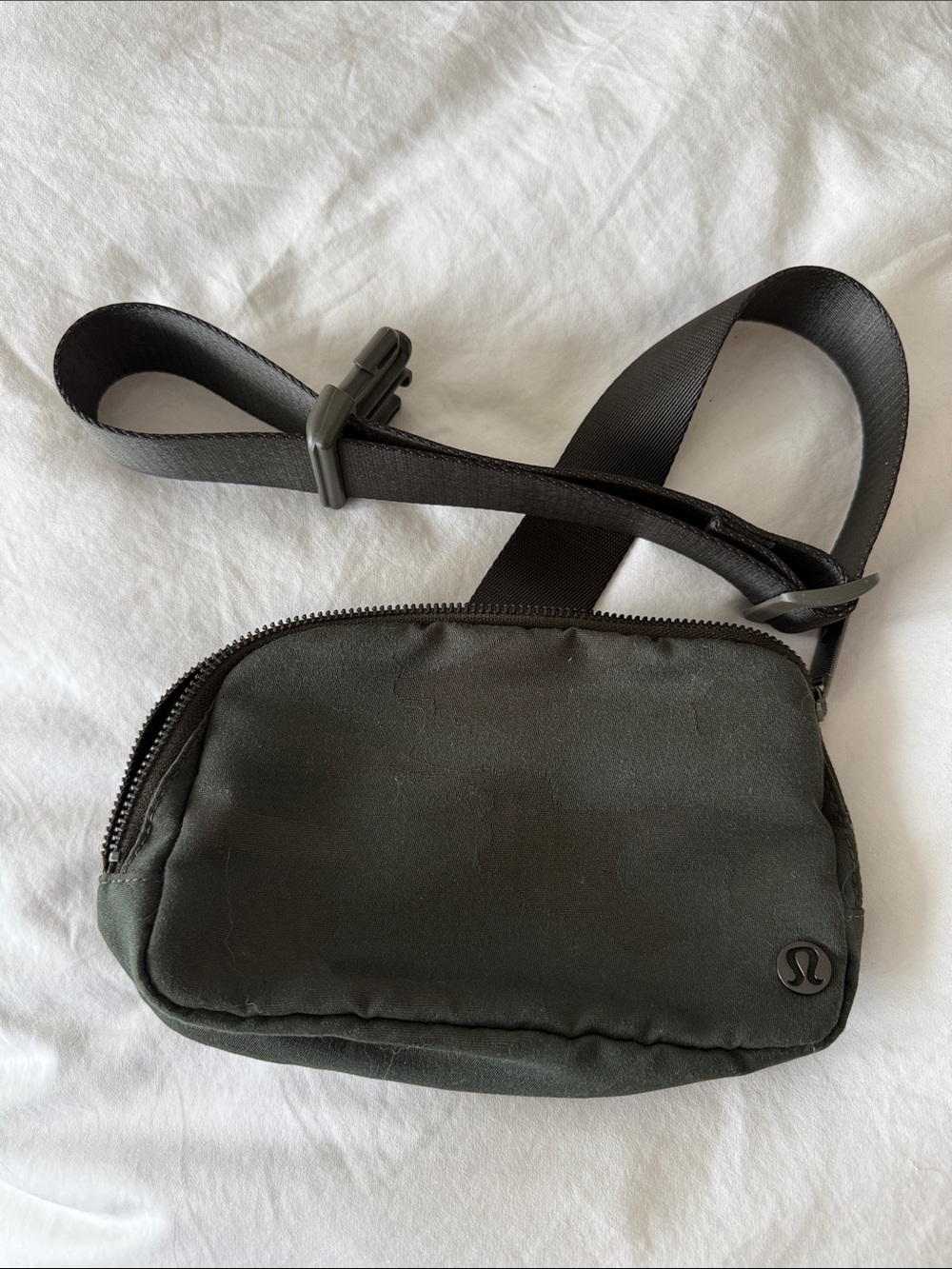 lululemon Olive Green Camo Men's Waist Crossbody Bag